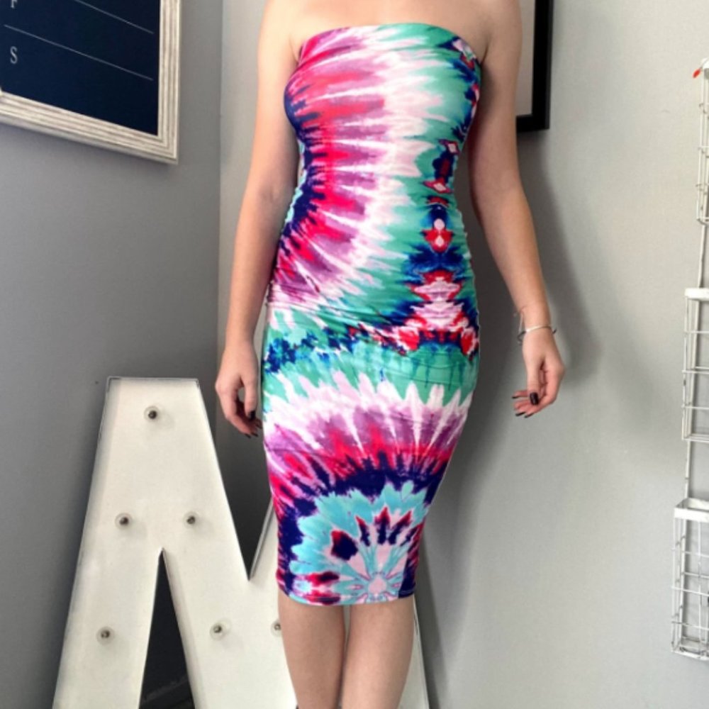 Tie Dye Strapless Dress